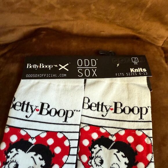 ODD SOX Betty Boop Crew socks - Picture 2 of 6